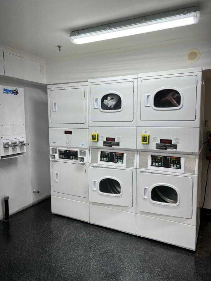 Prestige Hyde Park Studio Apartment Sydney Luaran gambar